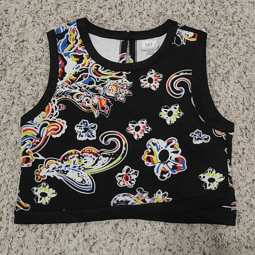 Crop top
